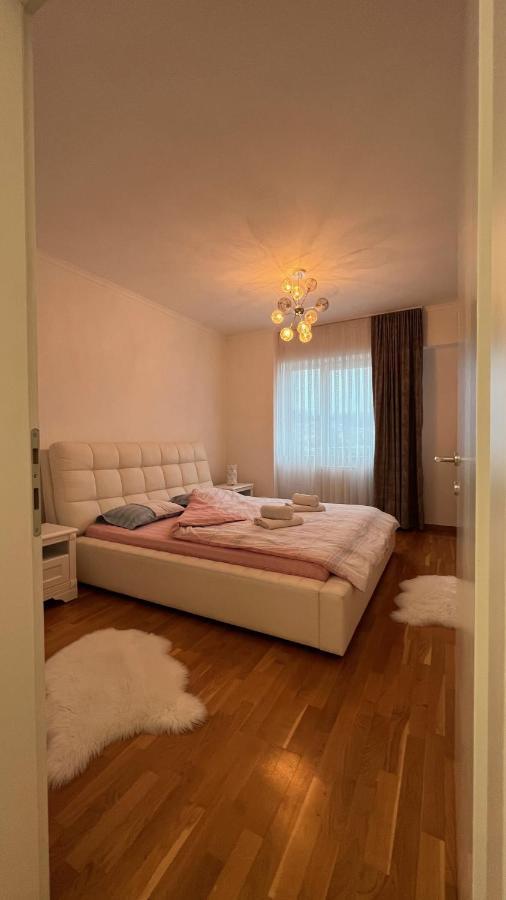 Apartman Nejra Tuzla Esterno foto