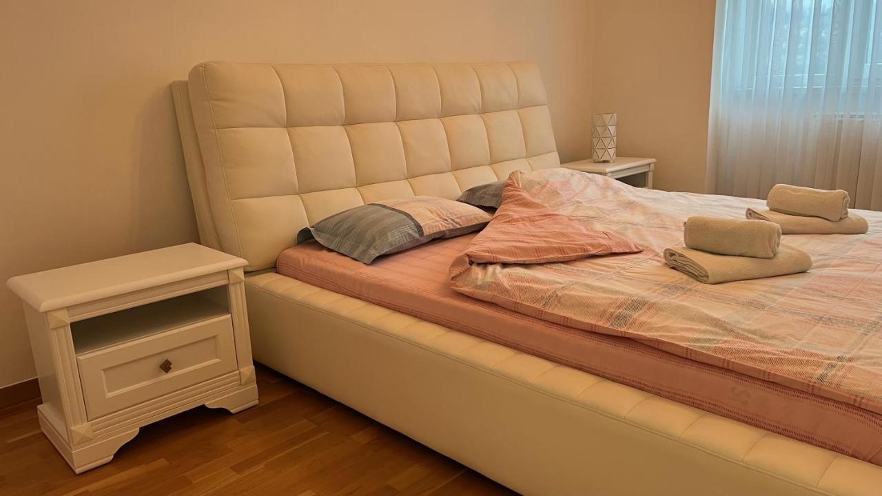 Apartman Nejra Tuzla Esterno foto