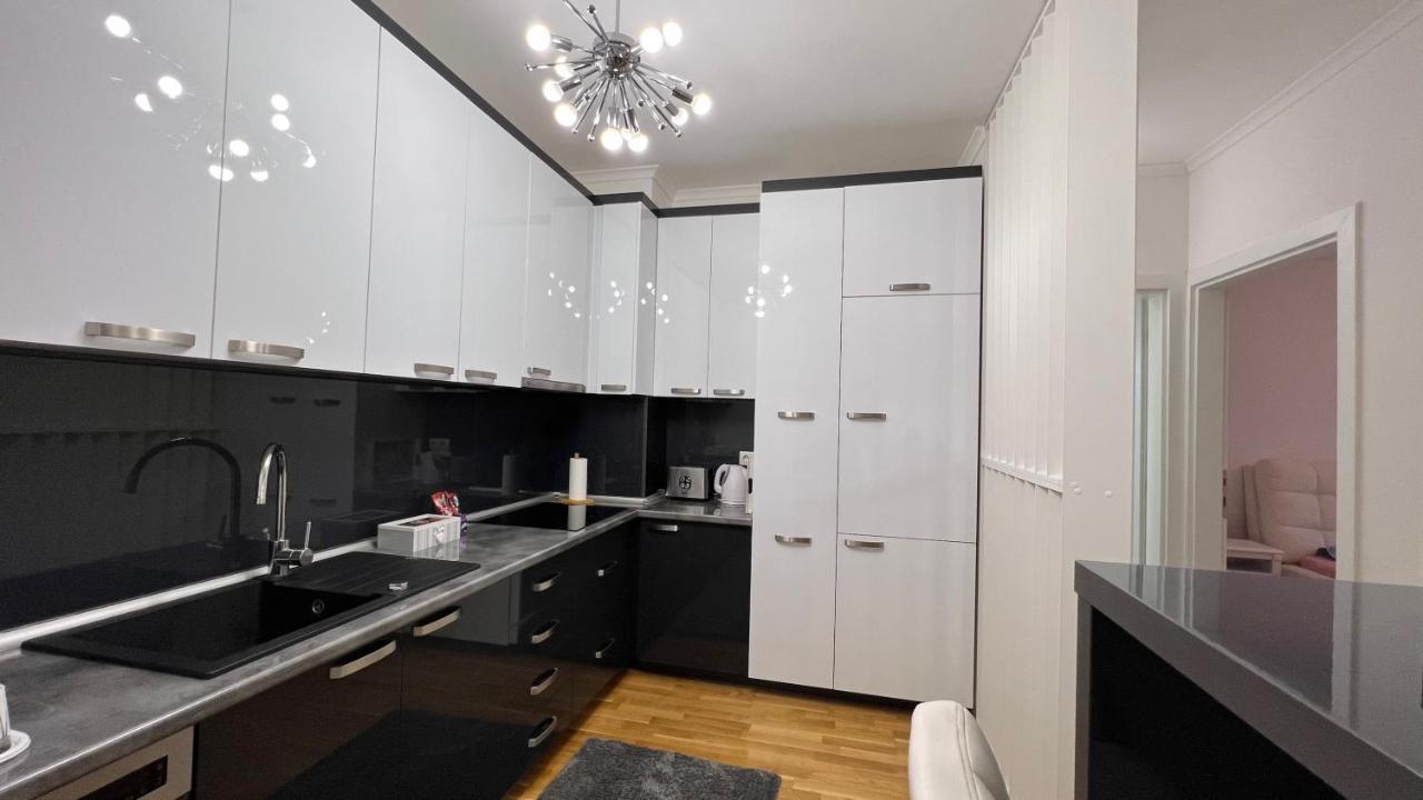 Apartman Nejra Tuzla Esterno foto