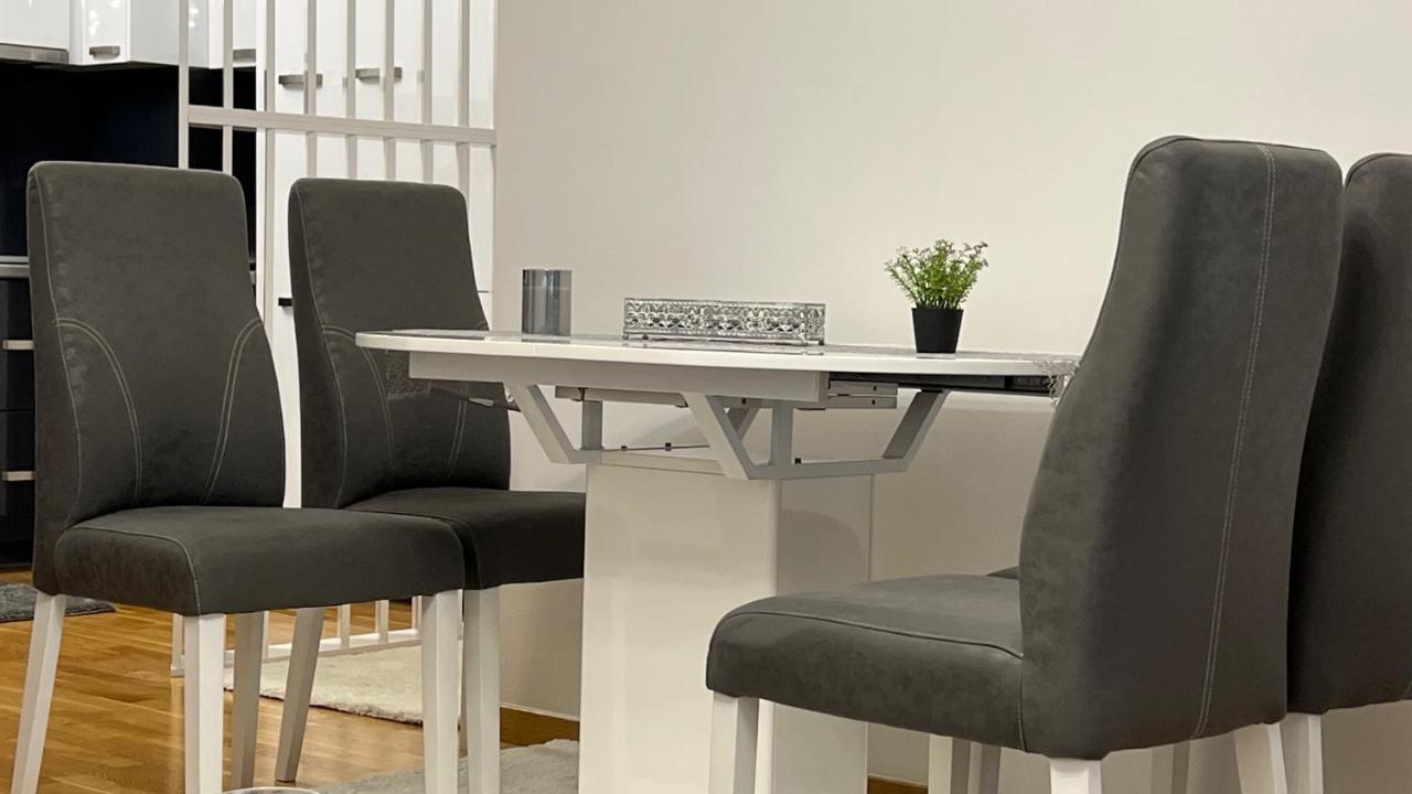 Apartman Nejra Tuzla Esterno foto